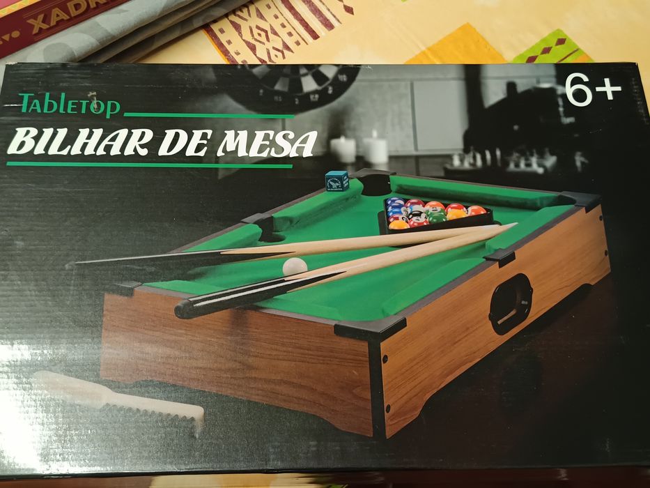 Bilhar de mesa infantil