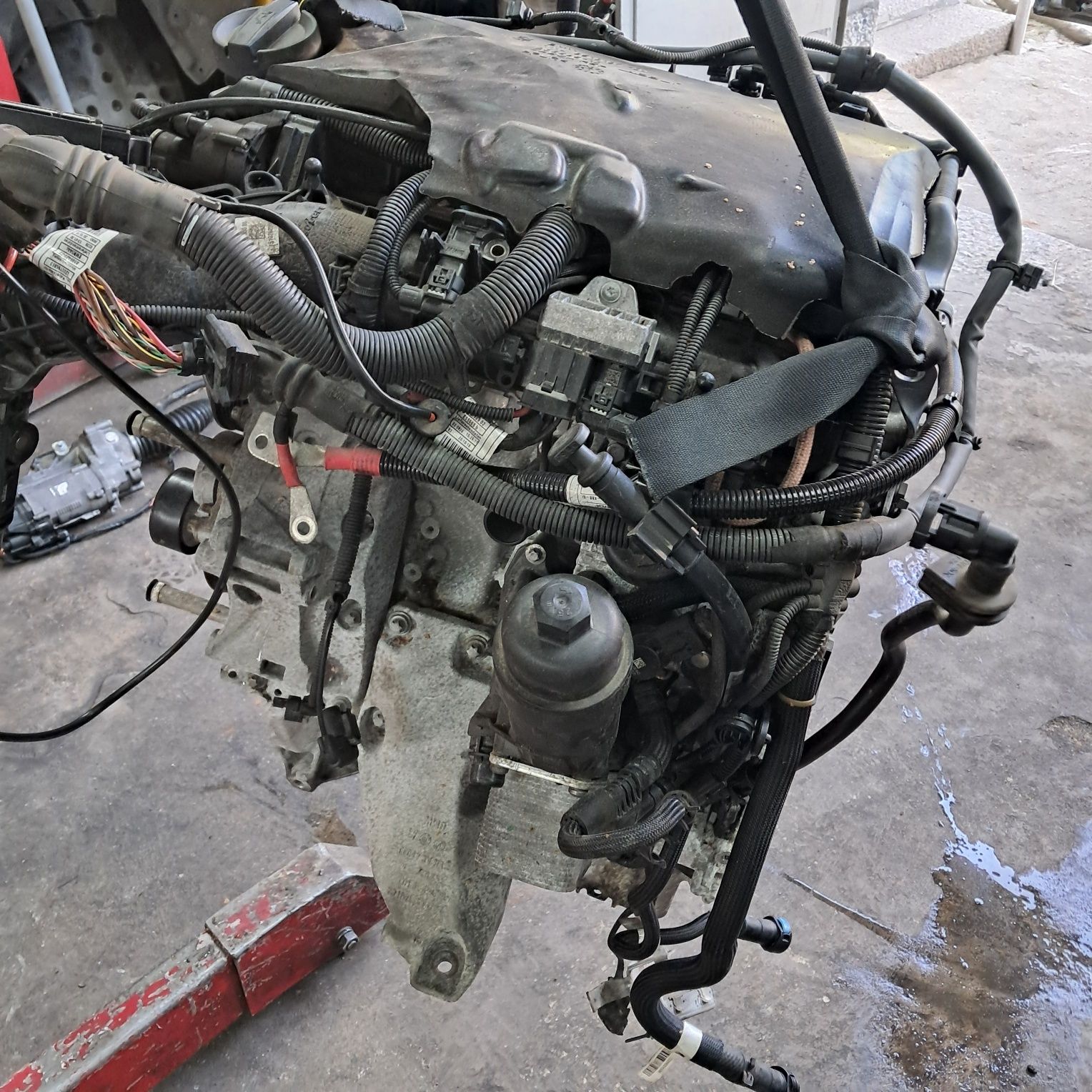 motor bmw 320d 190cv