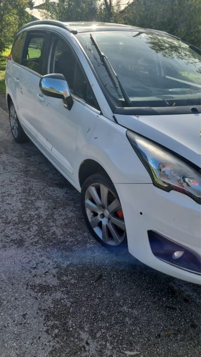 Авторозбір,Запчастини,шрот пежо 5008 рест
