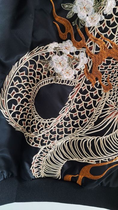 Kurtka bomberka haft