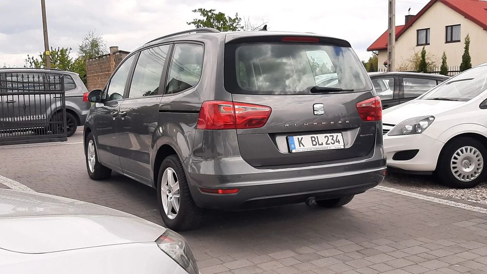 Seat Alhambra Czujniki parkowania Nawigacja Grzane fotel ISOFIX 100% oryginał lakier