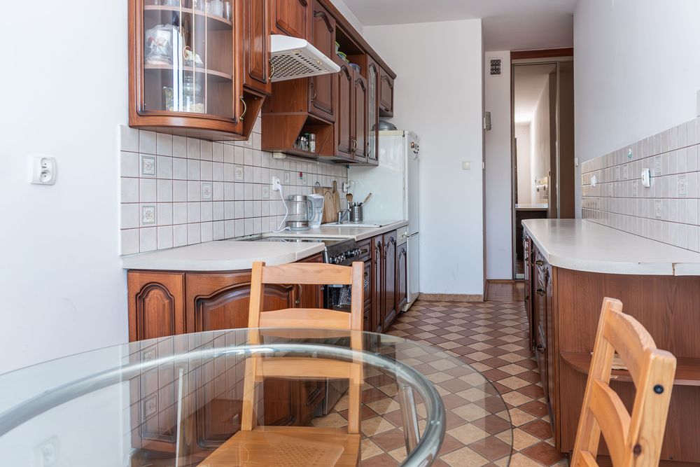 Center, big room, Krowoderska street