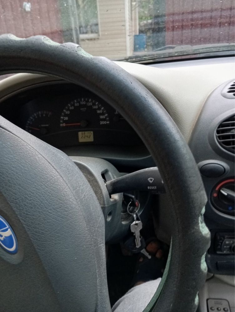 Продам авто Lada kalina 2008