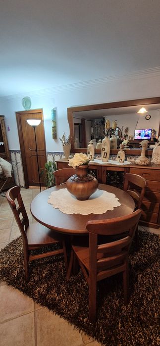 Conjunto de madeira de cerejeira para sala