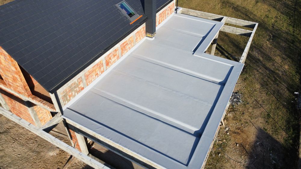 Dachy płaskie Hydroizolacja Tarasy Balkony Obróbka blacharska Membrana