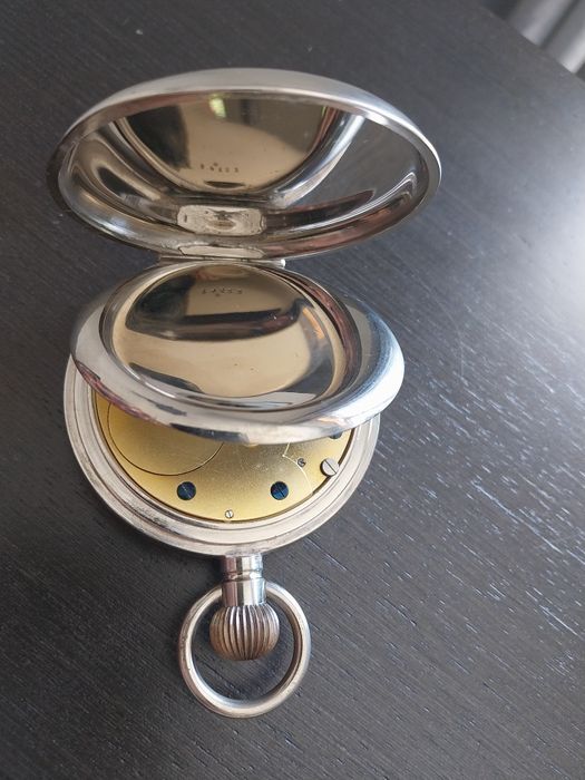 Relogio  8 dias excelente