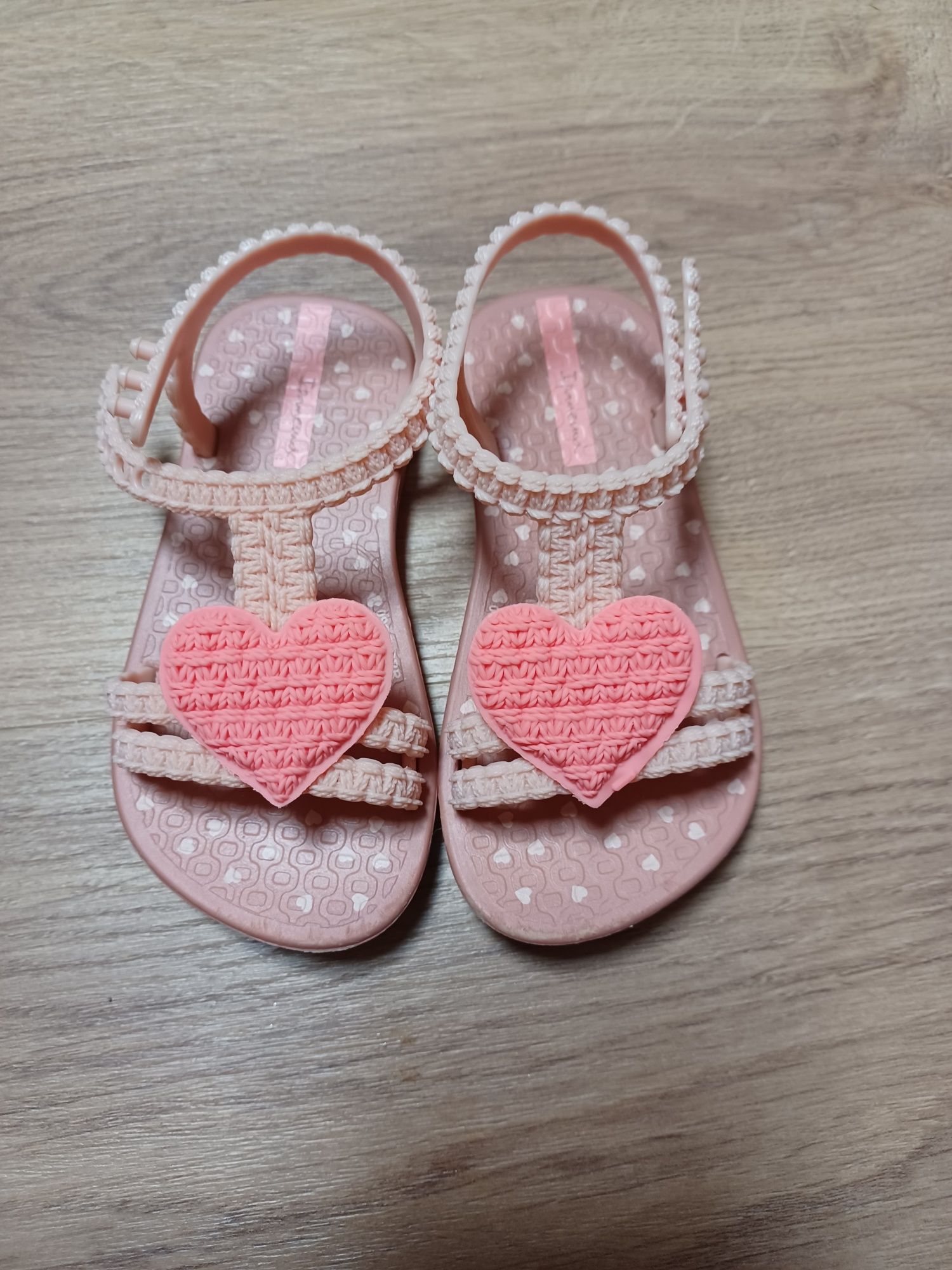 Diverso calçado menina - Ipanema,  adidas, Igor,  biomecanics, primark