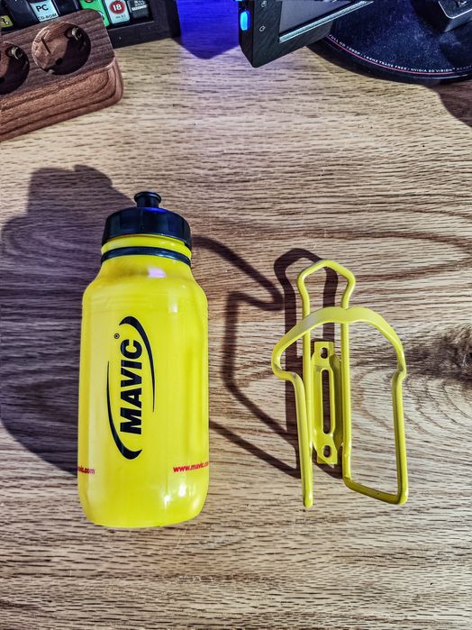 Conjunto Mavic hidratação - Garrafa/Bidon + Suporte Alumínio (NOVO)