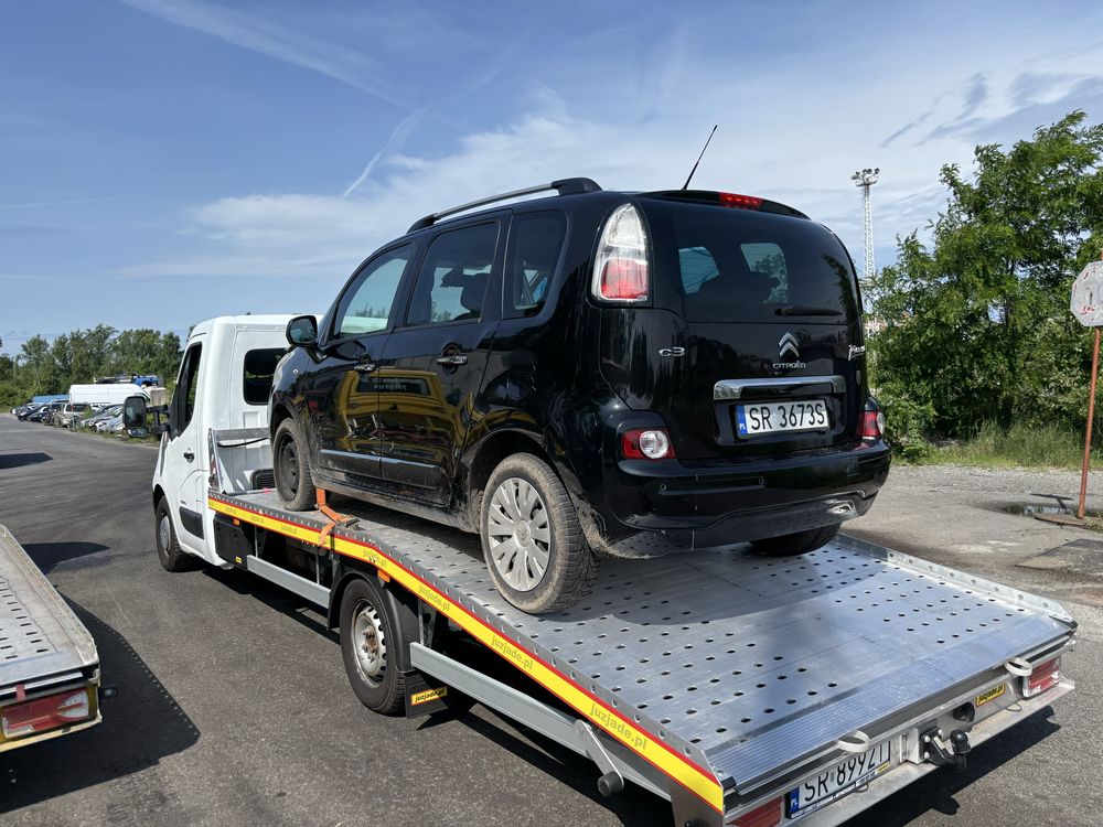 WYPOŻYCZALNIA Renault Master Autolaweta Laweta wynajem. EKONOMICZNA