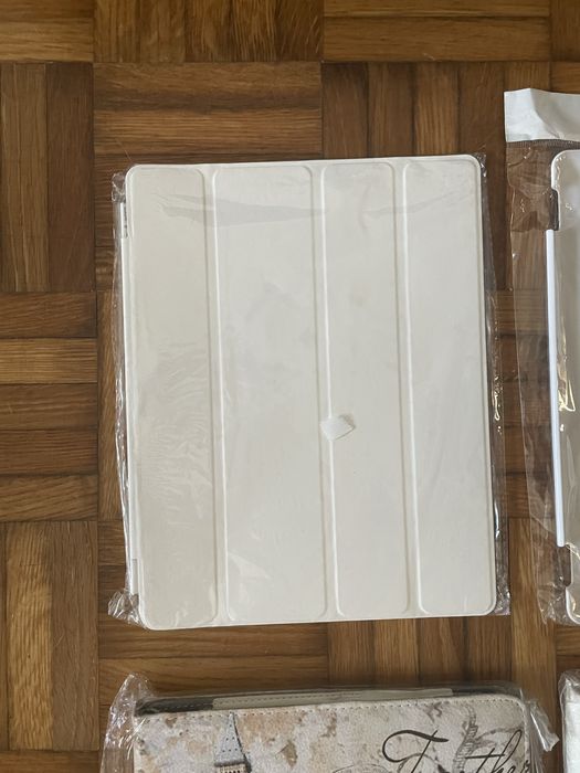 Capas para iPad 9,7”novas