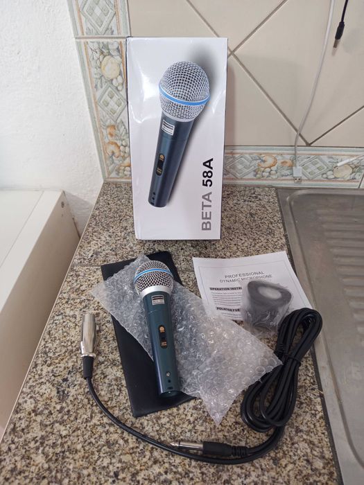 Microfone BETA58A dinâmico Novo