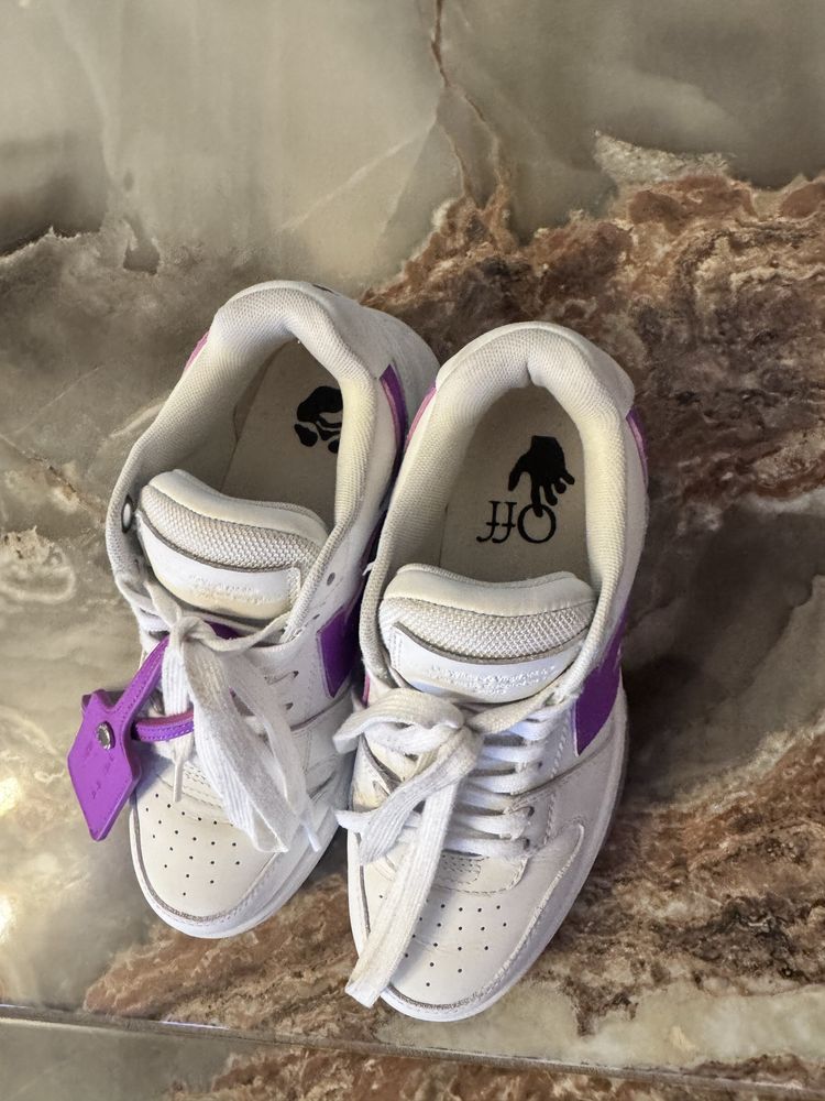 Жіночі оригінальні кросівки off white 36р