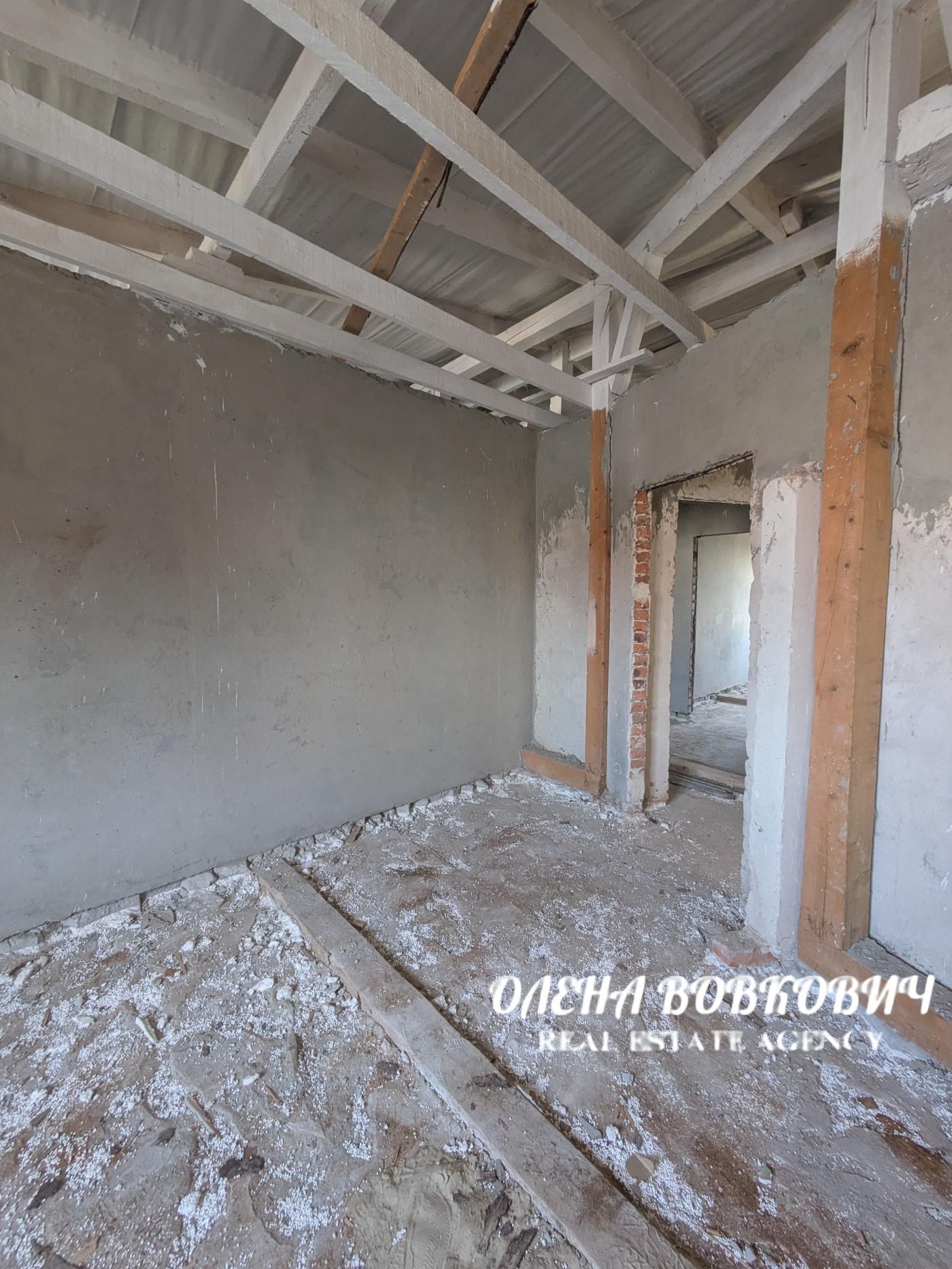 Продаж 3-х кімнатної квартири по вул. Дорошенка