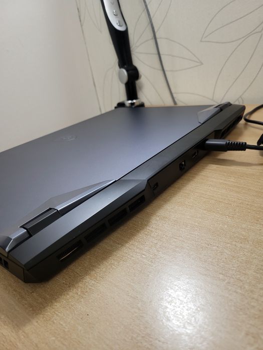 Msi Leopard GP76 ug11 (core i7-11800H, rtx3070, 64gb ram, 280hz)