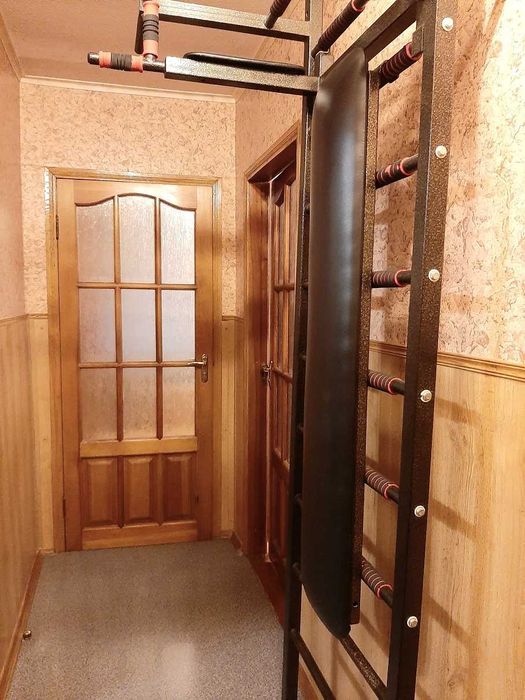 Продаж 3к квартири на вул. Європейська, р-н Шатилівка, метро Бот. Сад