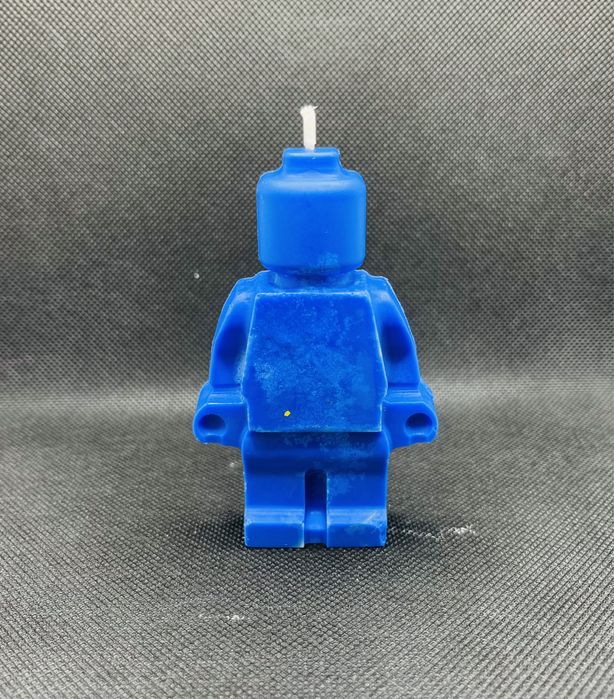 Świeca ozdobna ludzik lego figurka świeczka sojowa naturalna