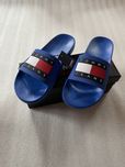 Новые шлепанцы tommy hilfiger ( th pool slides ) с америки 11,5us