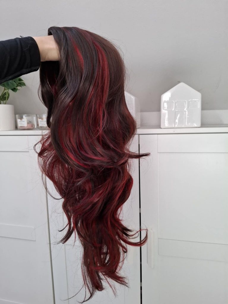Peruka brązowo czerwona brązowa gęsta pasemka czerwone WIG cosplay gęs