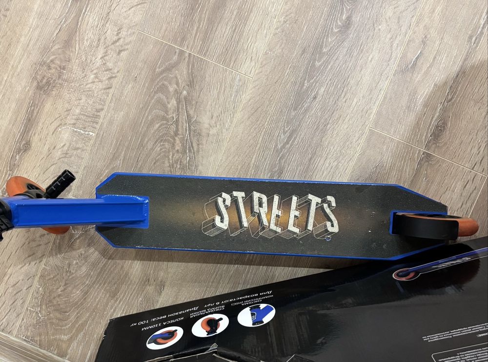 Трюковий самокат Amigo Street