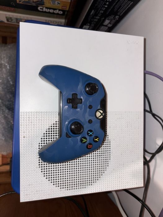 Xbox One S Digital 1TB