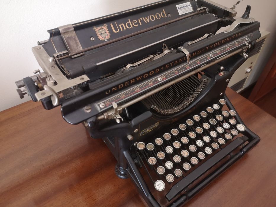 Máquina de escrever PROMO