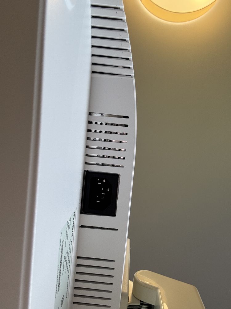 Monitor iiyama prolite 27 cali