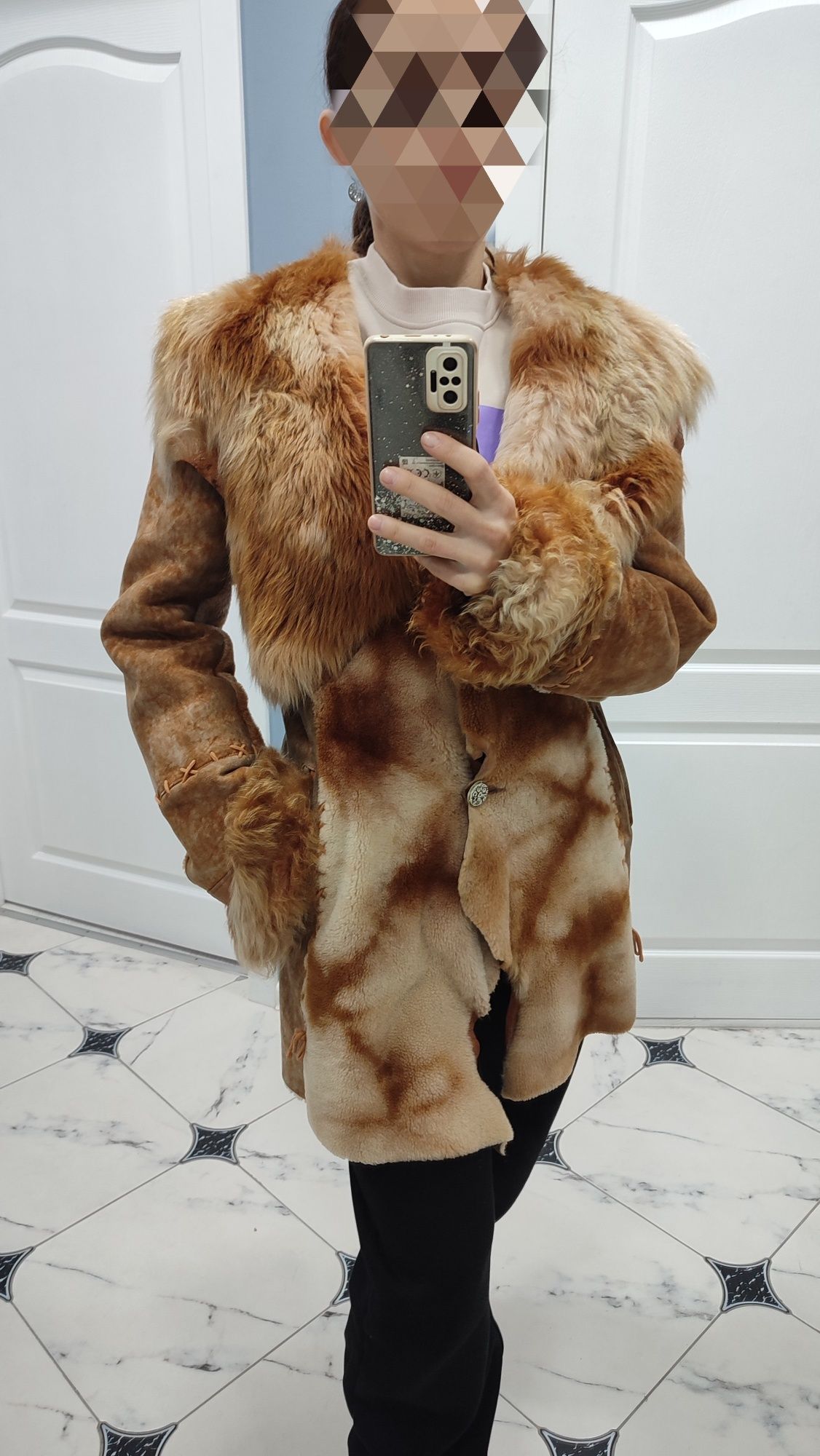 Натуральна легка коротка дублянка
