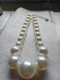 Piękne perły duże