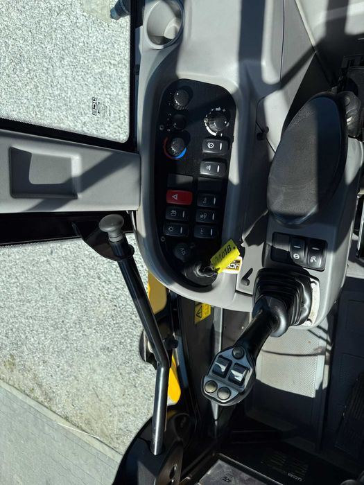 JCB TM 320 Ładowarka przegubowa teleskopowa, 2018 rok, 6200 mtg.