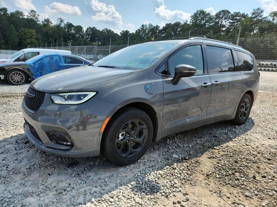 Chrysler Pacifica Najlepszy wybór dla dużej rodziny