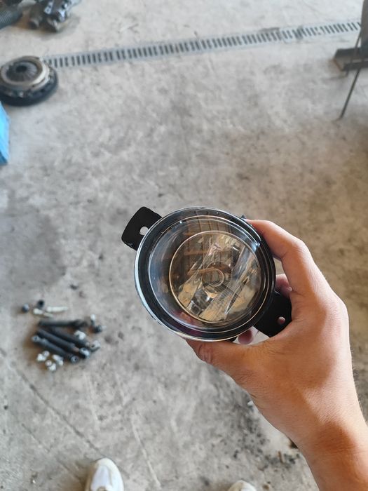 протитуманні фари Nissan X-Trail T30, Qashqai j10