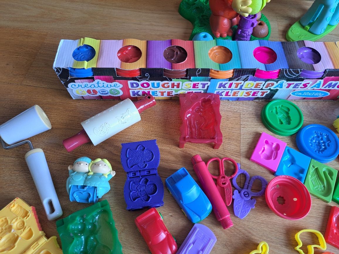 Zestaw ciastoliny i zabawek Play Doh