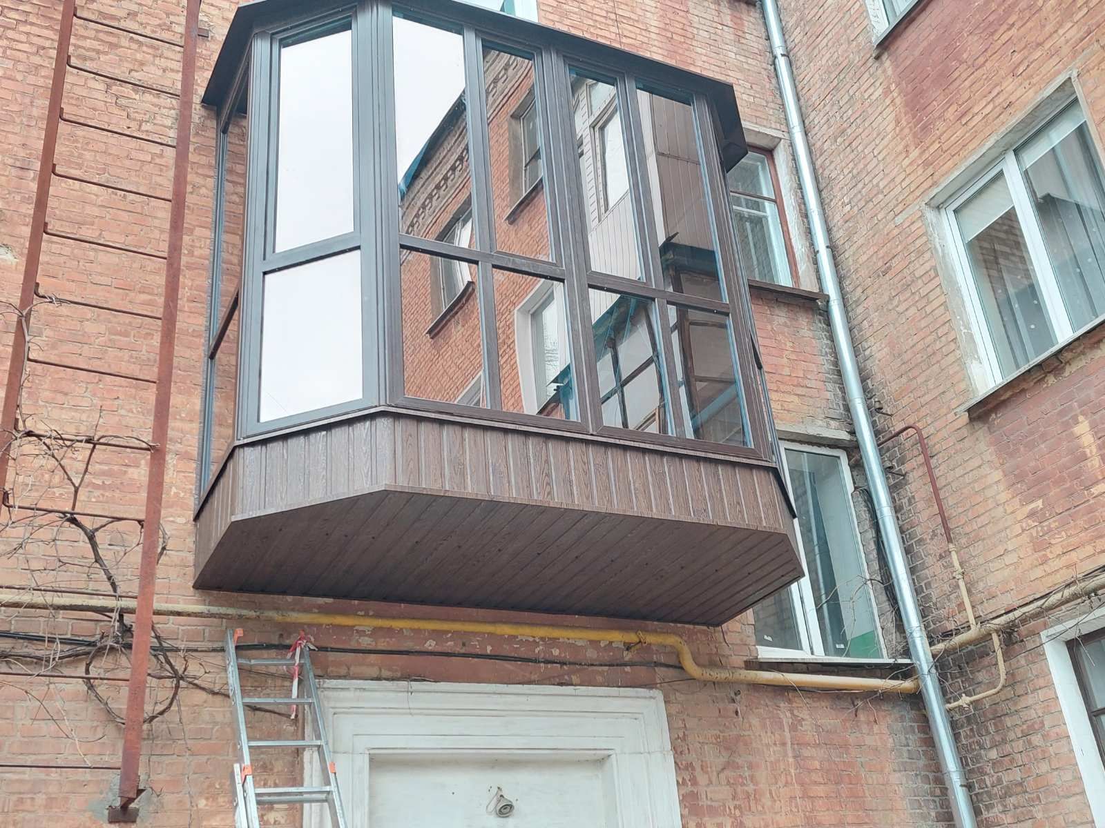 Металопластикові вікна та двері, балкони, установка вікон в Українці