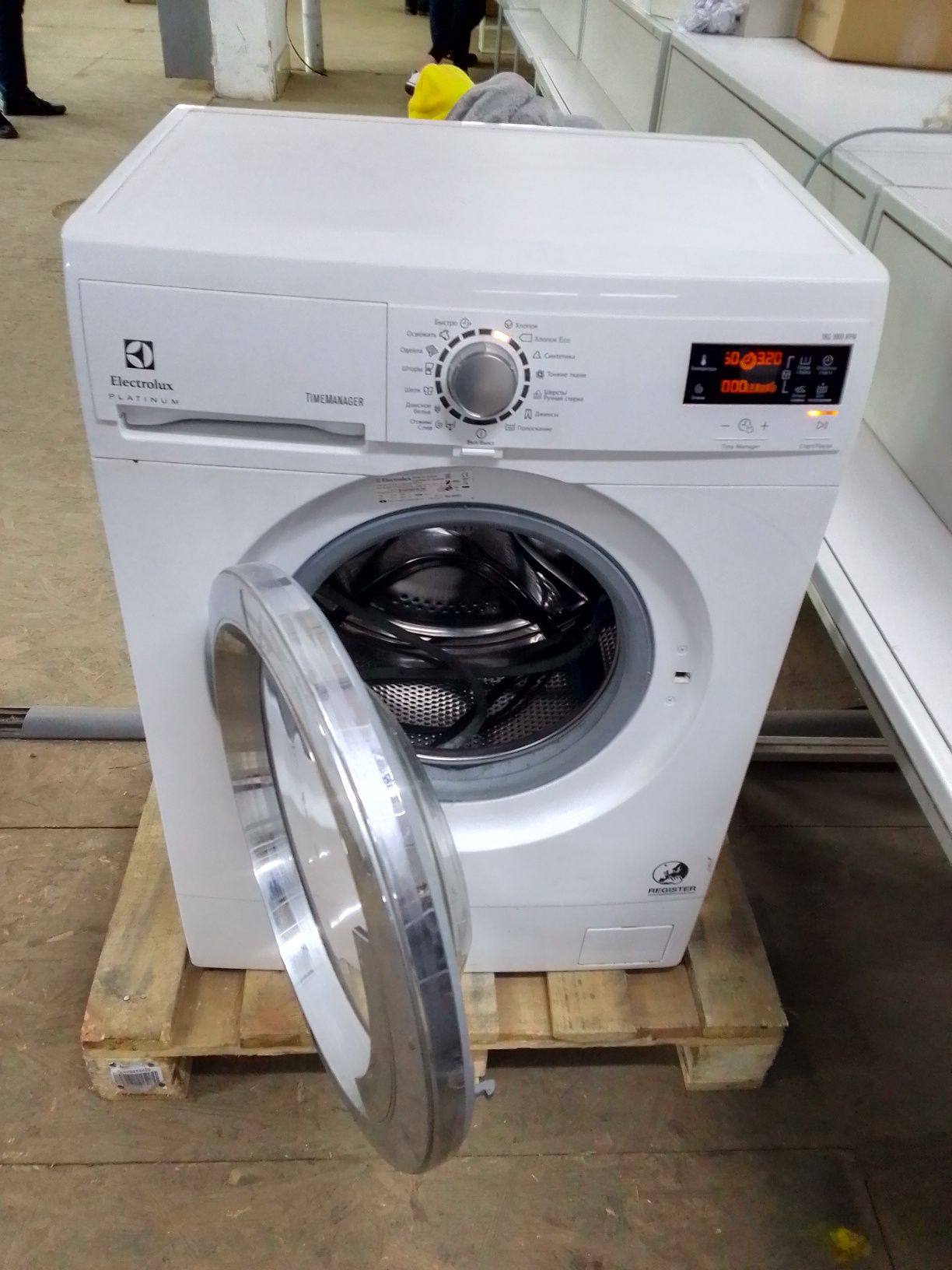 Electrolux EWS1076CDU Разбор