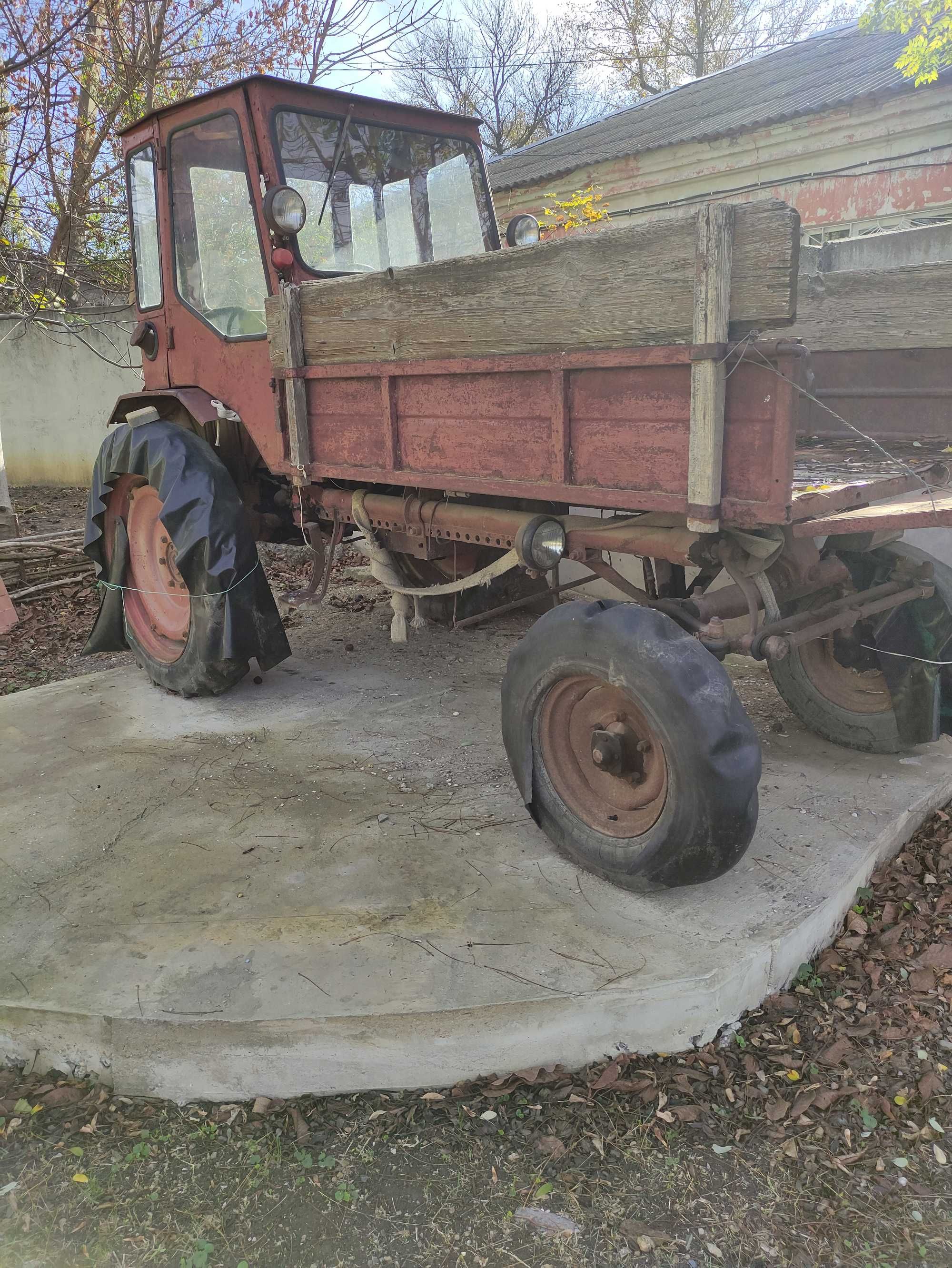 Трактор сільськогосподарський