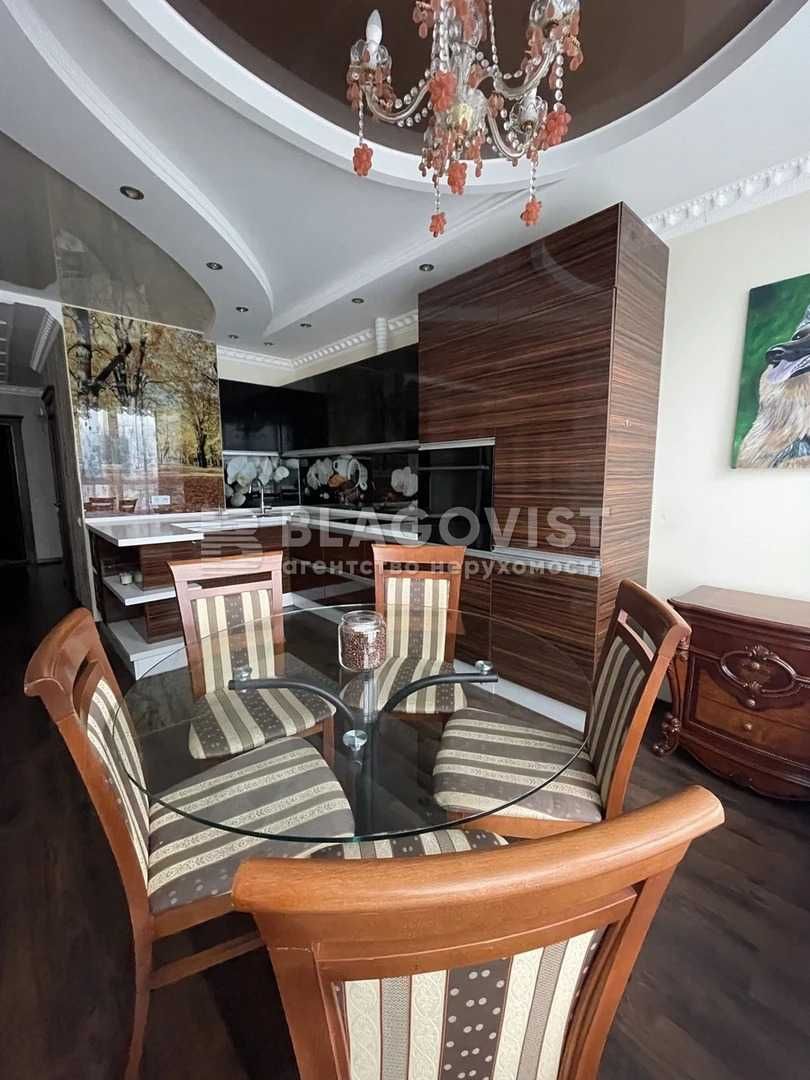 Продаж 3-кім квартири на вул Бориса Гмирі, 17