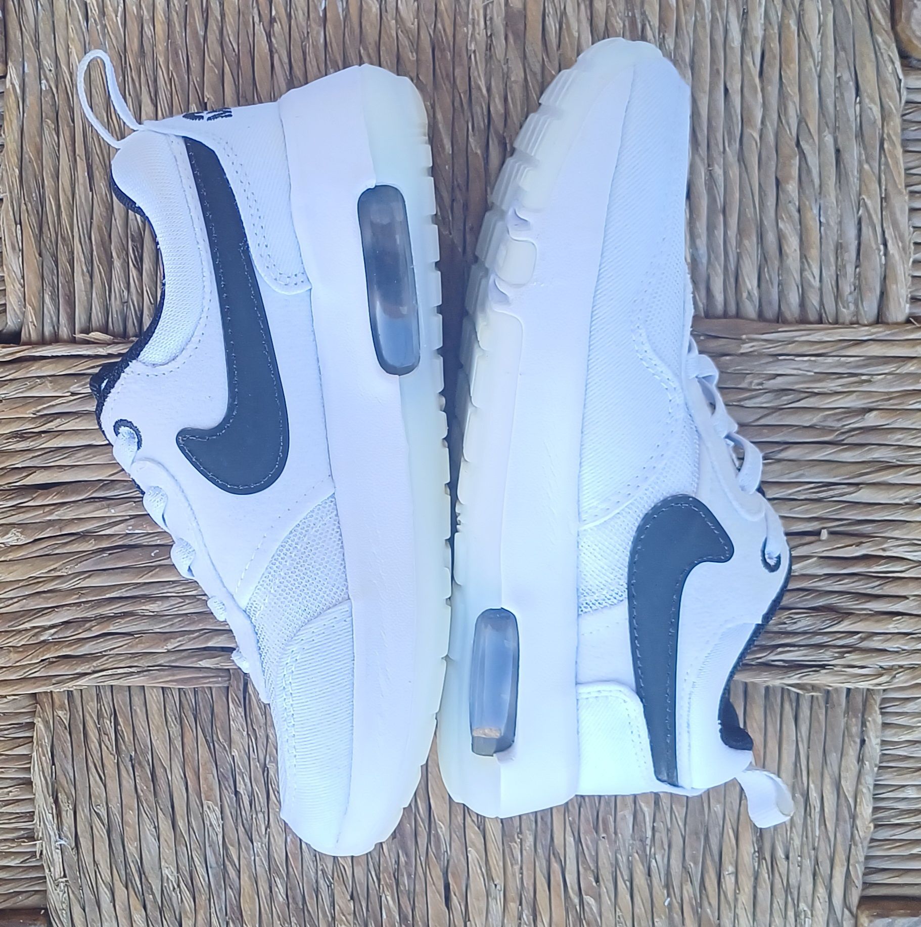 Sapatilhas Criança Nike Air Max Motif Tamanho 28.5