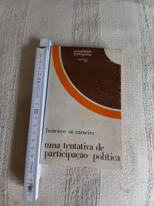Livro de Francisco Sá Carneiro