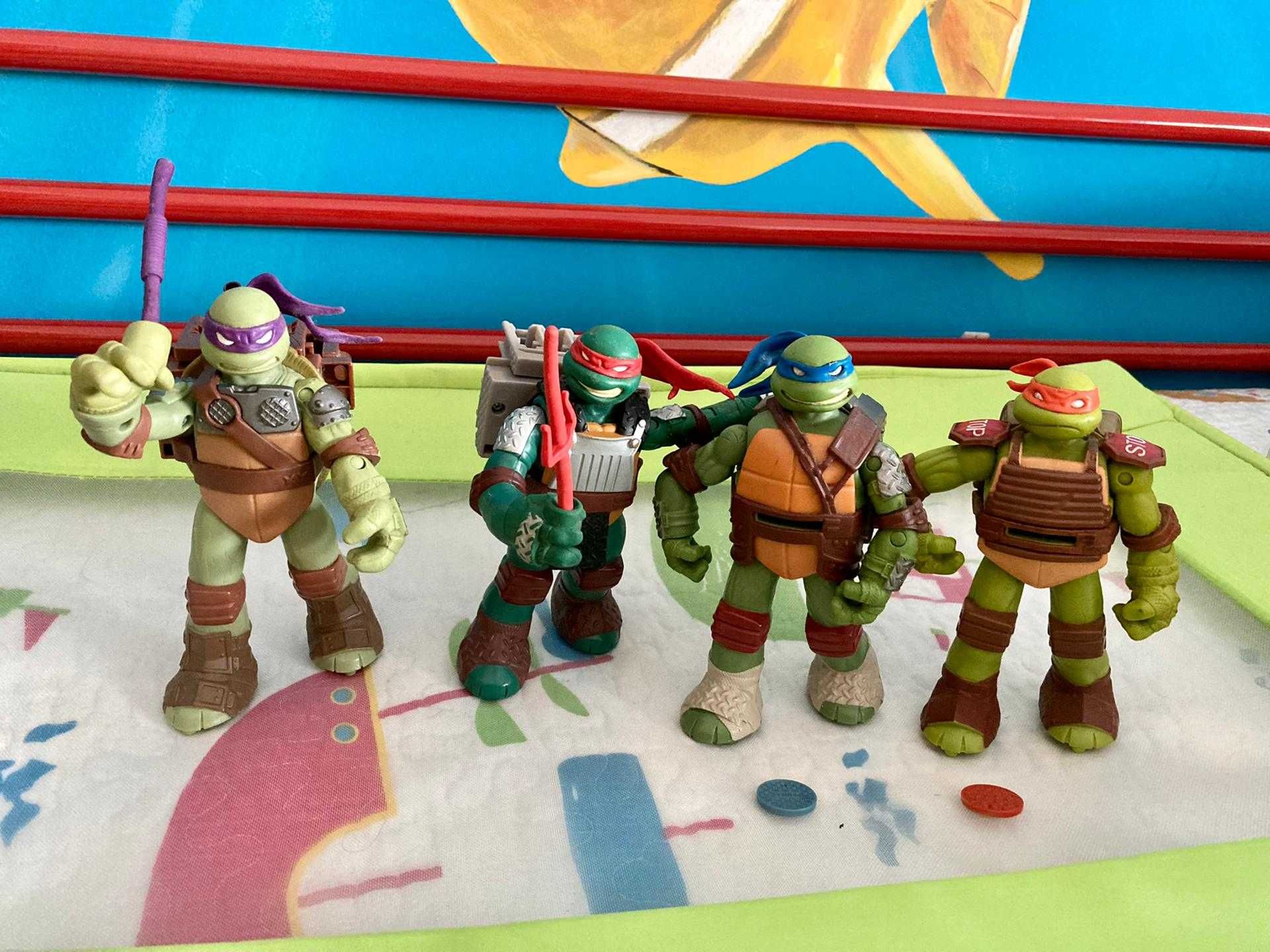 Vendo brinquedos das tartarugas ninja, stock completo ou por conjunto.