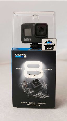 GoPro HERO 8 BLACK z akcesoriami, jak nowa