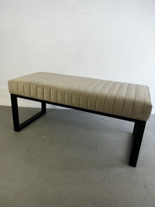 Ławka Klara Loft Tapicerowna NA WYMIAR Personalizacja METALOWA