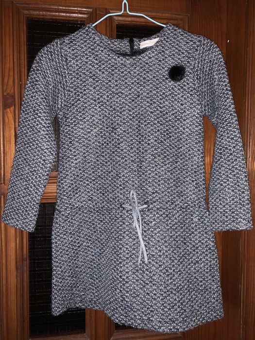 Платье зимнее на 6-8 лет