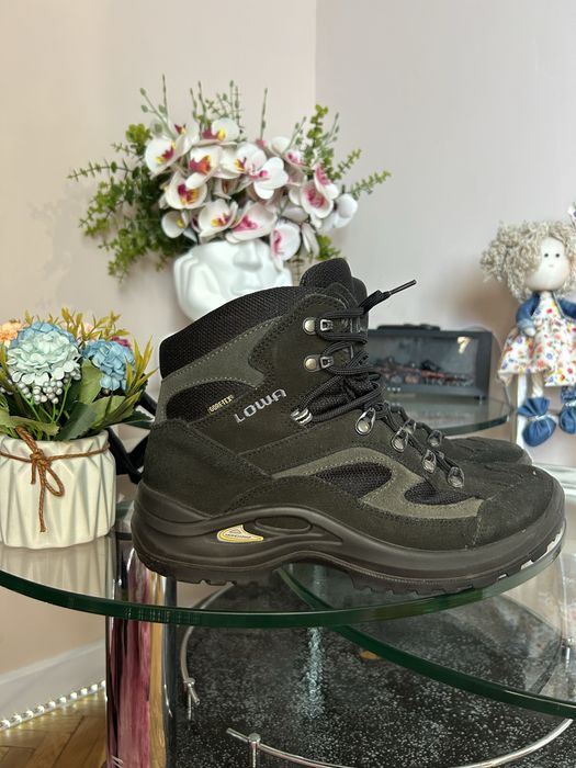 Lowa ботинки 40 (25,5-25,7)