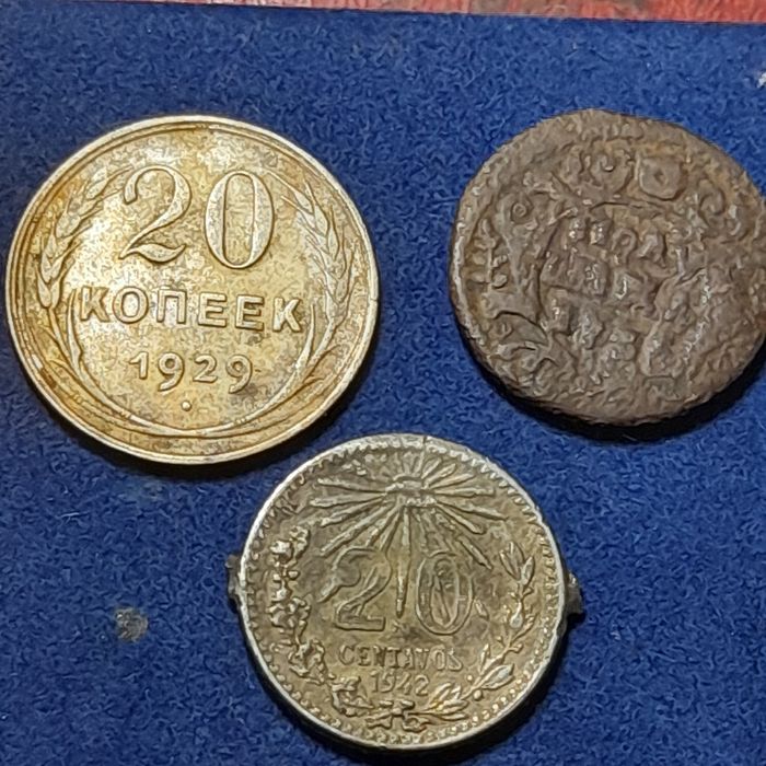 Продам монеты разных стран.
