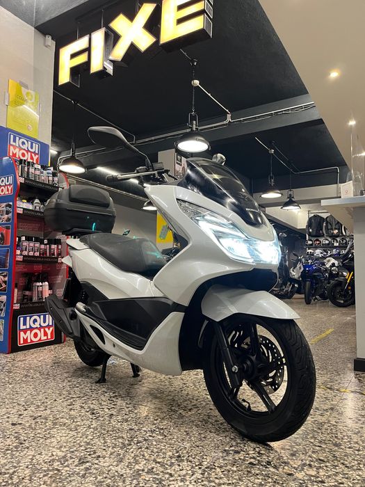 Honda PCX em Óptimo estado com 30486 Kms
