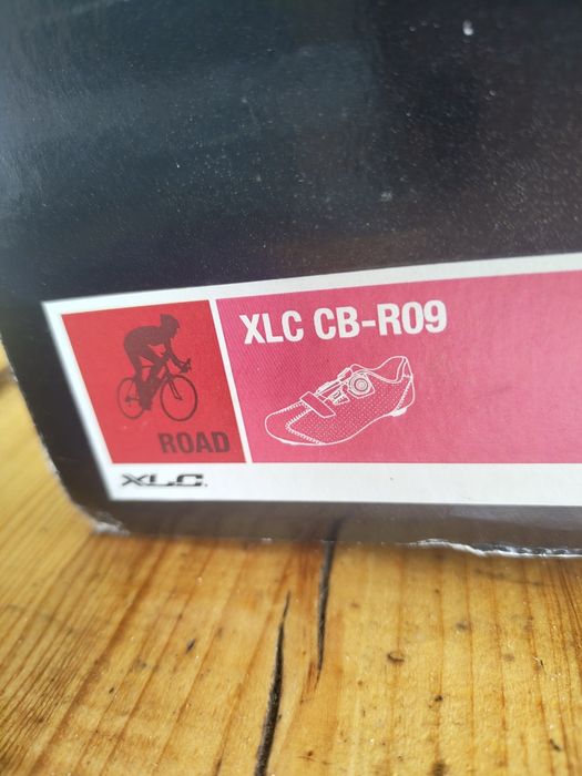 Buty XLC CB-R09 SPD szosowe białe rozmiar 41 długość wkładki 36 nowe
