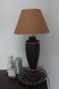 Lampa stolikowa z abażurem