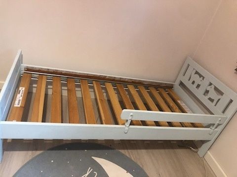 Łóżko IKEA KRITTER  165x75 wraz z materacem.