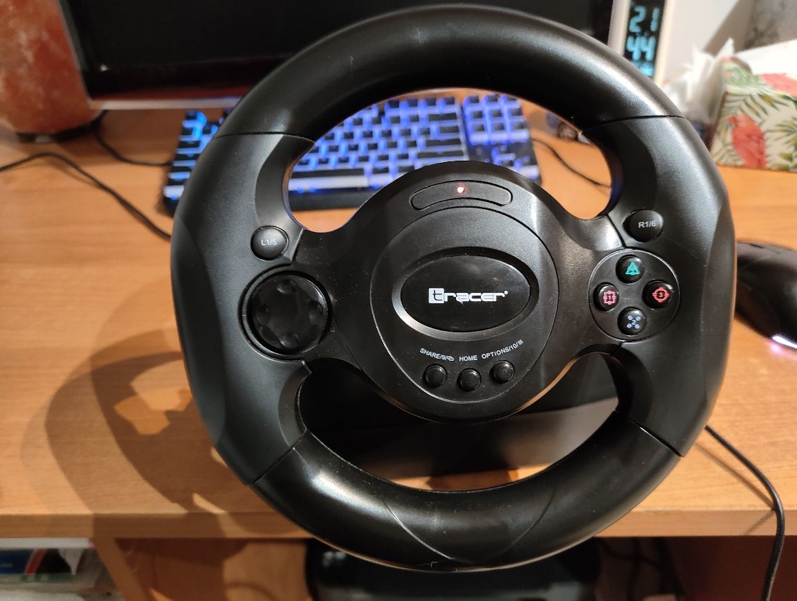 Kierownica tracer do pc sprawna używana