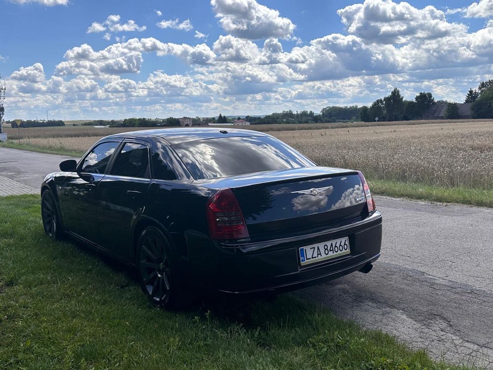 Chrysler 300c 6.1 V8 SRT8